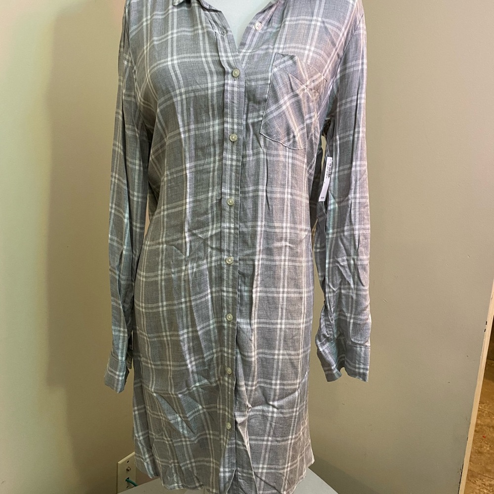 Old Navy plaid long tunic NWT